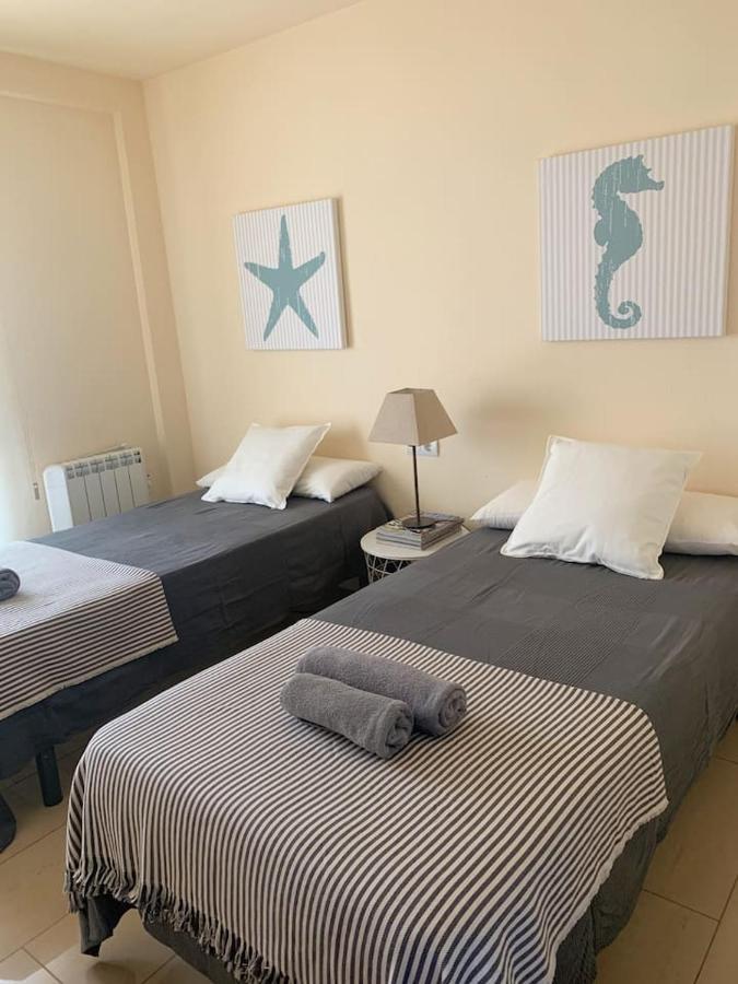 Formentor Beach primera linea de playa Apartamento Salou Exterior foto
